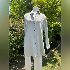 90% silk 8%Nylon 2 % Spandex